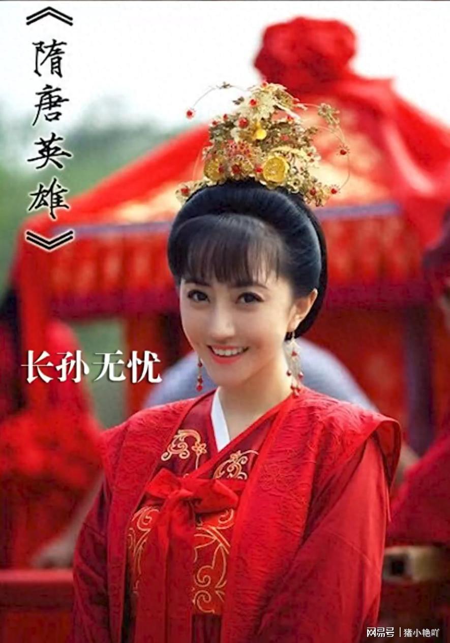 开云-女演员自曝：曾流产5次失去7个宝宝，如今43岁仍努力拼二胎！
